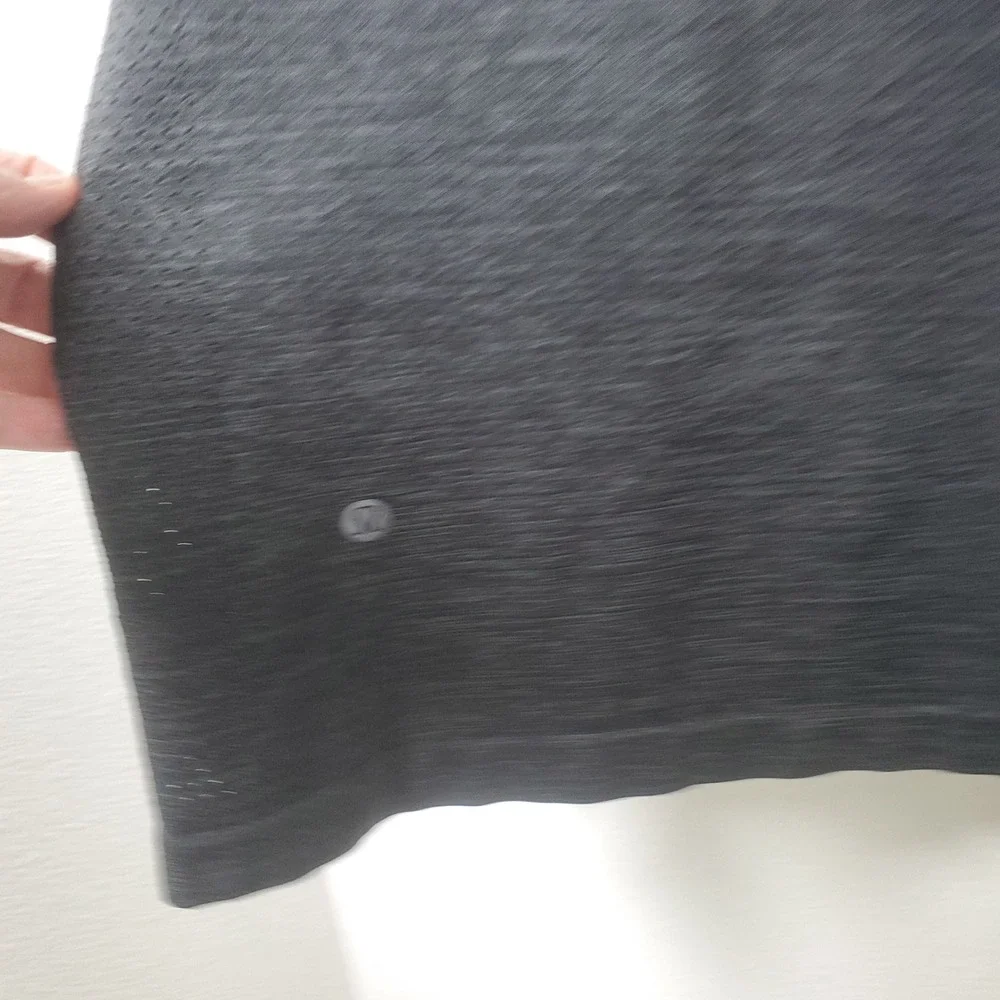 Lululemon Metal Vent Tech Half Zip Pullover Graphite Ventilated Mesh Mens XL